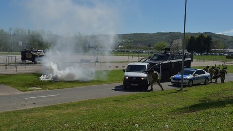 Тактичка вежба полиције Републике Српске у Лакташима