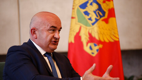 Burno u Podgorici: Tuča na Glavnom odboru SNP-a?