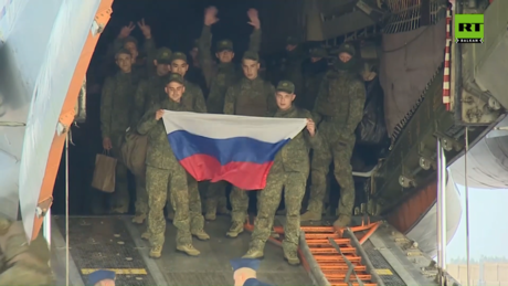 Prva grupa ruskih vojnika mlađih od 25 godina vraćena u Rusiju (VIDEO)