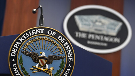 Хегсет: САД смањују буџет за куповину новог оружја за Украјину у 2026.