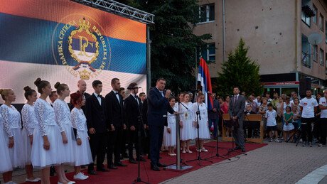 Обележавање 33 године од злочина: Срби са обе стране Дрине у Братунцу