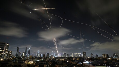 Блиски исток гори: Техеран тврди да је испалио нову ракету, Трамп наводно одобрио напад на Иран