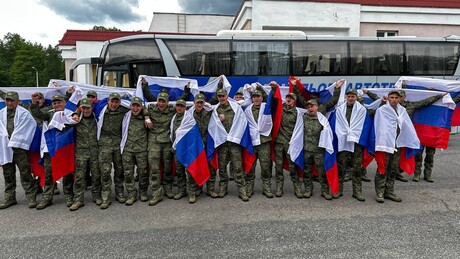 Rusija i Ukrajina razmenile ratne zarobljenike (VIDEO)