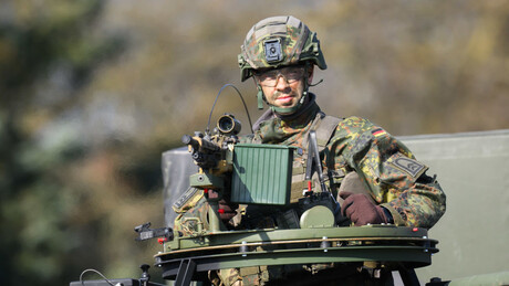 Немачка убрзава наоружавање и јачање војске