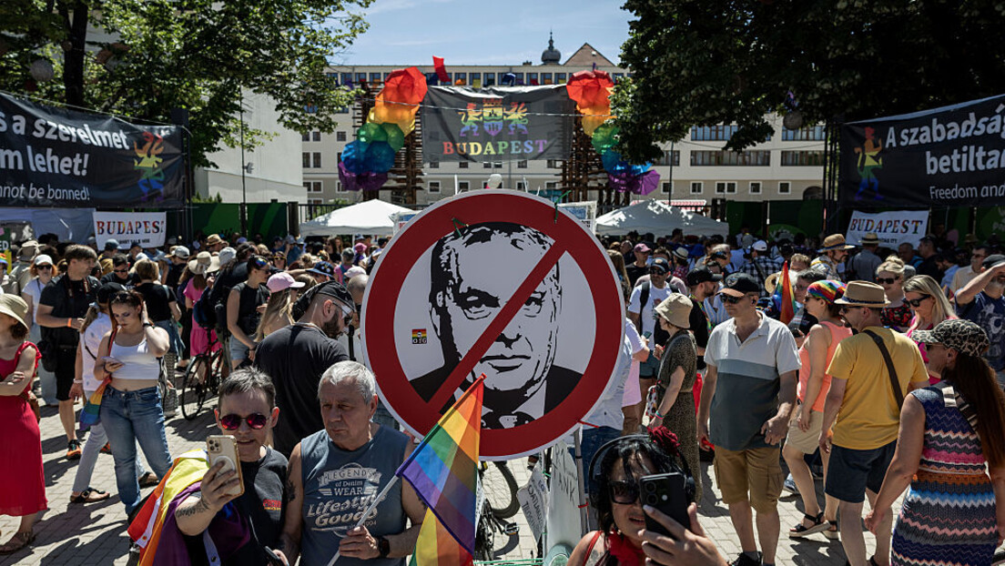 Orban o "Prajdu": Brisel naredio, poslušnici izvršili naredbu