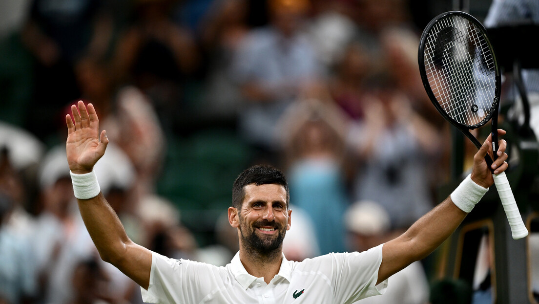 Новак прошао први "испит", срушио Мулеа за друго коло Вимблдона