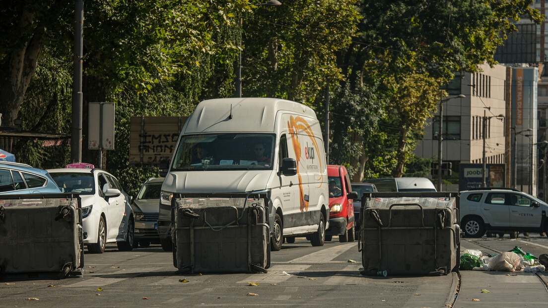 Jutros prohodno u Beogradu: GSP vratio vozila na ulice, blokada i dalje u Zemunu
