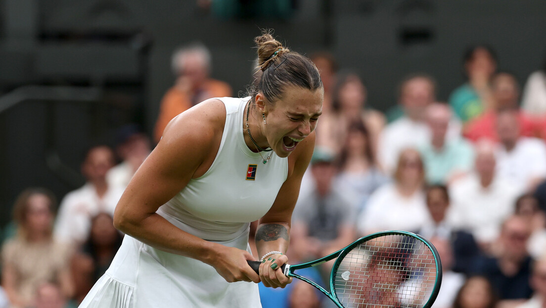 Bez iznenađenja, Sabalenka u dva seta do četvrtfinala