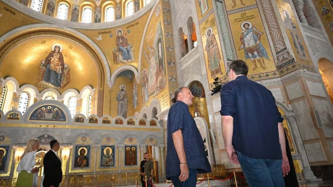 Vučić sa ruskim umetnikom Muhinom u Hramu Svetog Save: Delo koje povezuje naše narode