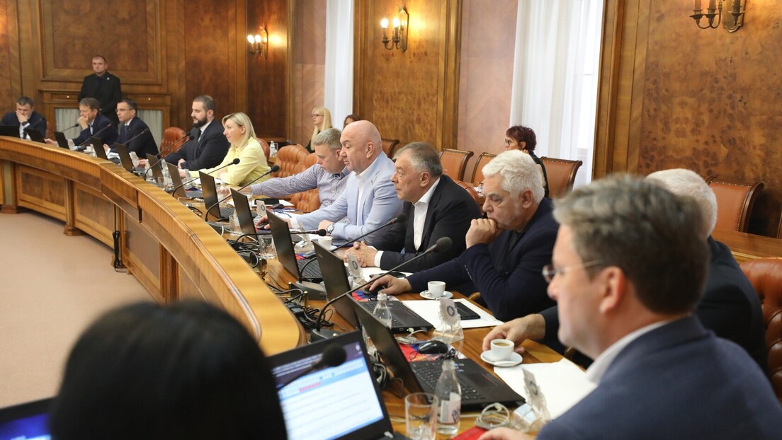 Vlada Srbije proglasila stanje elementarne nepogode u pet gradova i 11 opština