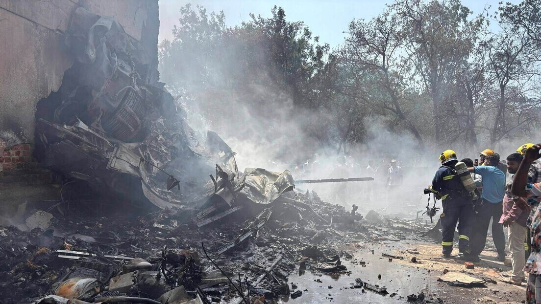 Случај пада авиона ЕР Индија: Истрага открила да је мотор остао без горива