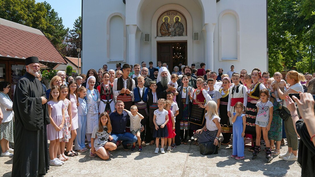 Patrijarh Porfirije: Smisao crkve nije u jednoumlju