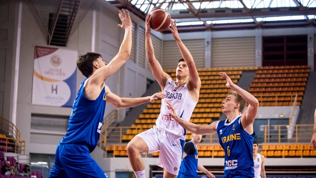 Mladi košarkaši lako sa Ukrajinom, protiv Španije za polufinale Evrobasketa