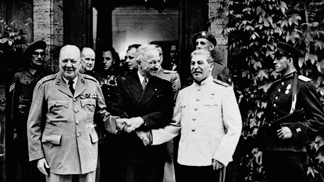 Kosačov upozorava na istorijsko ponavljanje zla: Verujte kad vam prete