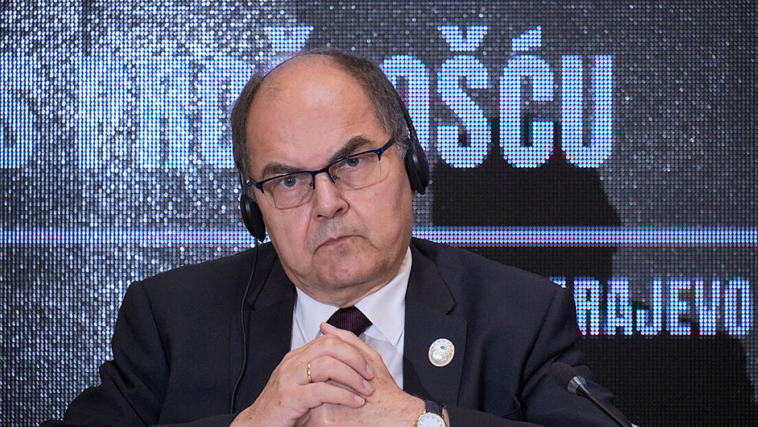Šmit nametnuo dve nove odluke Republici Srpskoj