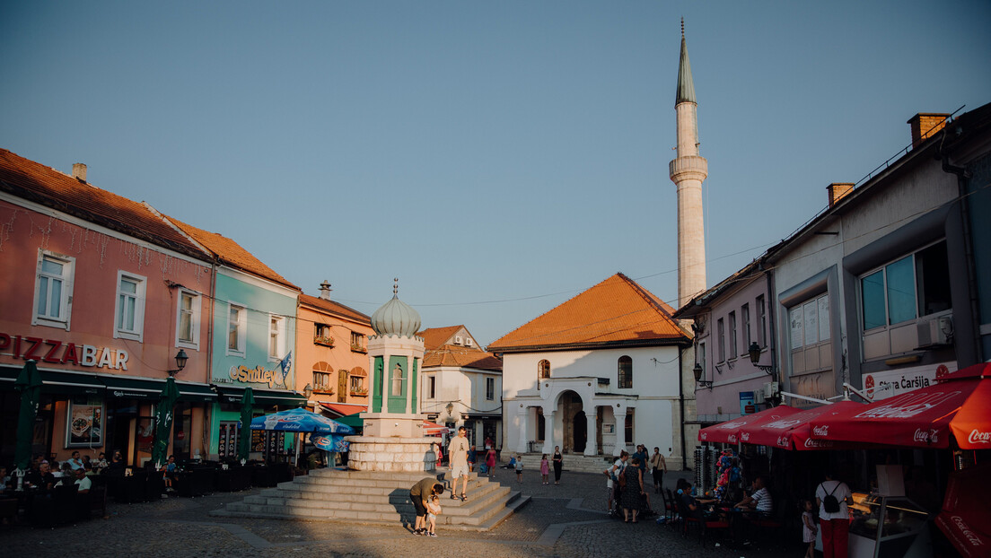 Saborni hram Uspenja Presvete Bogorodice u Tuzli na meti vandala
