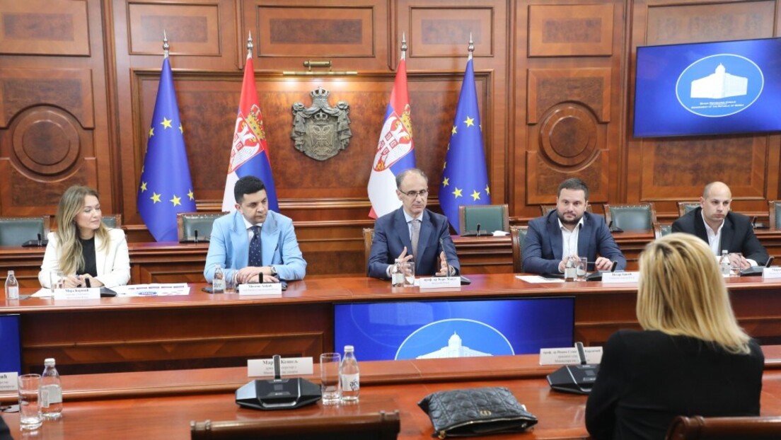 Kome smeta Macutov šef kabineta: "Sporne" veze sa Rusijom