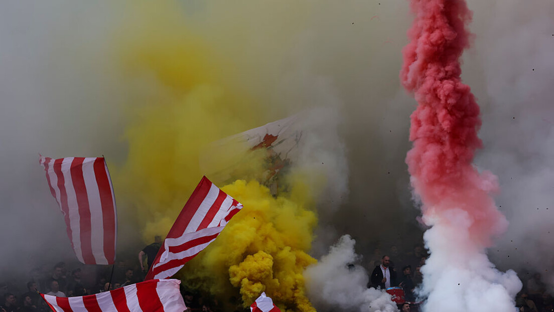U Tuzli pretučen mladić: Nosio majicu navijača Crvene zvezde