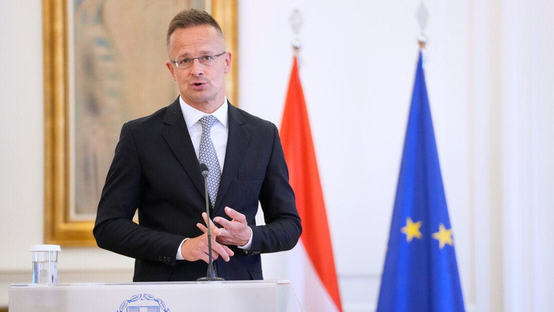 Sijarto: Mađarska ima velike koristi od saradnje sa Kinom