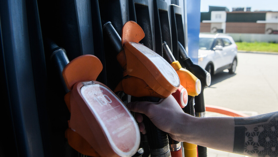 Rampa do kraja leta: Rusija zabranjuje sav izvoz benzina