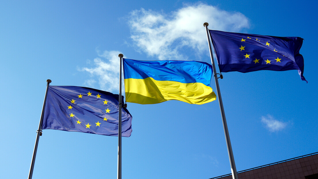 EU zadužuje buduće generacije da bi naoružala Ukrajinu - 18 zemalja i kredit od 127 milijardi evra