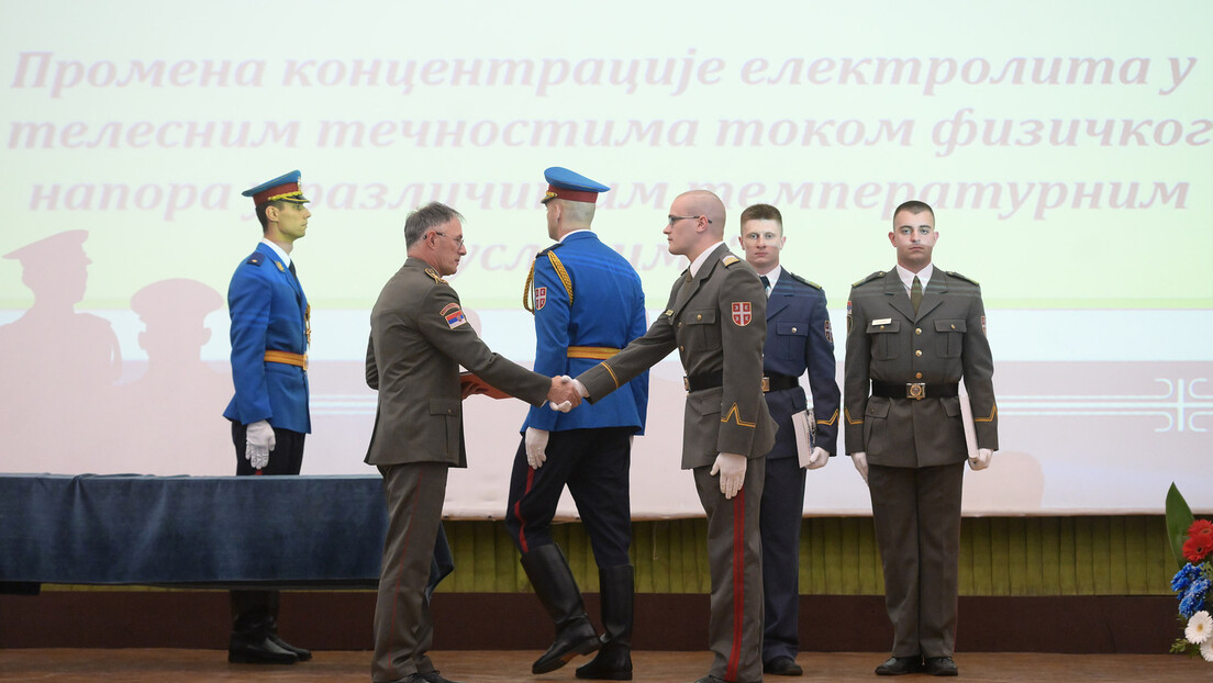 Na Vojnoj akademiji uručene diplome i nagrade kadetima; Mojsilović: Budite hrabri