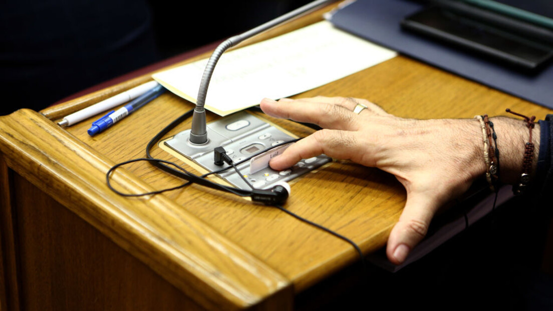Skupština Crne Gore usvojila zakone neophodne za zatvaranje pet poglavlja sa EU