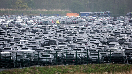 Evropa pristaje na carine ako Tramp spusti ručnu