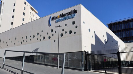 Prve američke "naučne izbeglice" stigle u Francusku