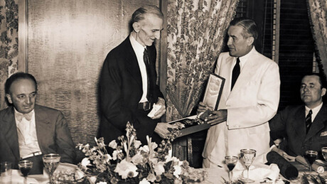 Nikola Tesla: Tajni ugovor sa SSSR-om i zagonetka mita o "siromaštvu"