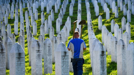 Srebrenica između istorijskih činjenica i ratne propagande