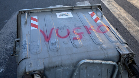 Настављене блокаде саобраћајница: Београд и Нови Сад сутра стају?