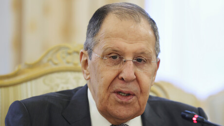 Lavrov objasnio zašto se Putin javio Makronu