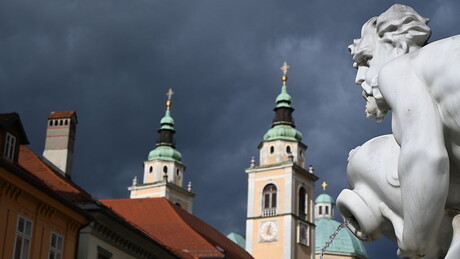 Trzavice na relaciji Ljubljana–Beč: Kako je nova himna zavadila komšije