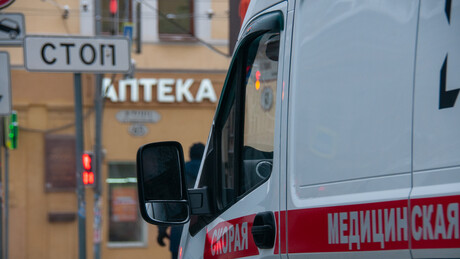 Još jedan zločin na rukama Ukrajinaca: Preminuo dečak povređen u napadu na kursku plažu