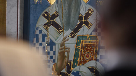 Епархија жичка о протестима: Злоупотреба силе и молитва за оне који невини страдају