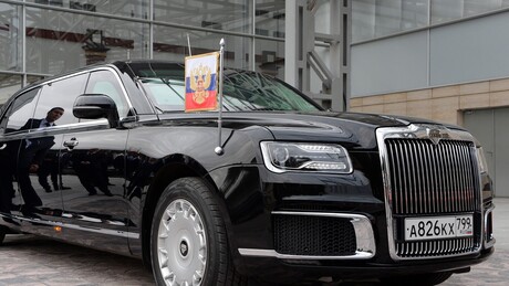 U kom automobilu se vozi Putin: 100 odsto ruski