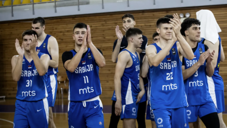 Juniori Srbije očitali lekciju Slovencima – 44 poena razlike na Evrobasketu