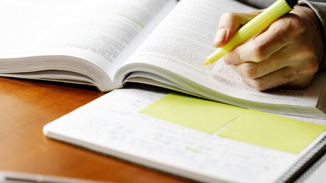 Вучевић о увођењу националних уџбеника: Ударац у осиње гнездо