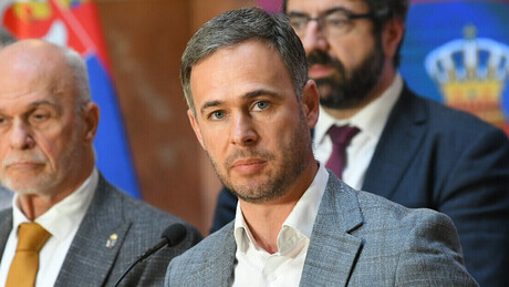 Алексић организовао округли сто о изборима: Студенти се нису појавили