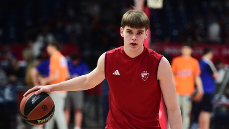 Zvezda ostala bez velikog talenta – Kostić karijeru nastavlja u Americi