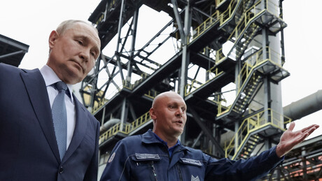 Putin u inspekciji: Obišao industrijsku zonu u Magnitogorsku