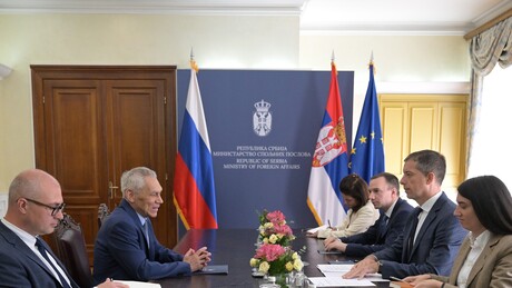 Đurić sa Bocan-Harčenkom o hapšenju Popovića: Osigurati hitno oslobađanje