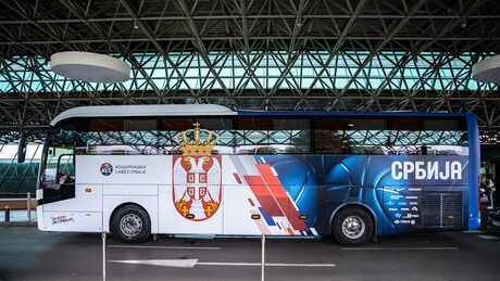 Da "orlovi" mogu i kopnom, reprezentacija dobila brendirani autobus