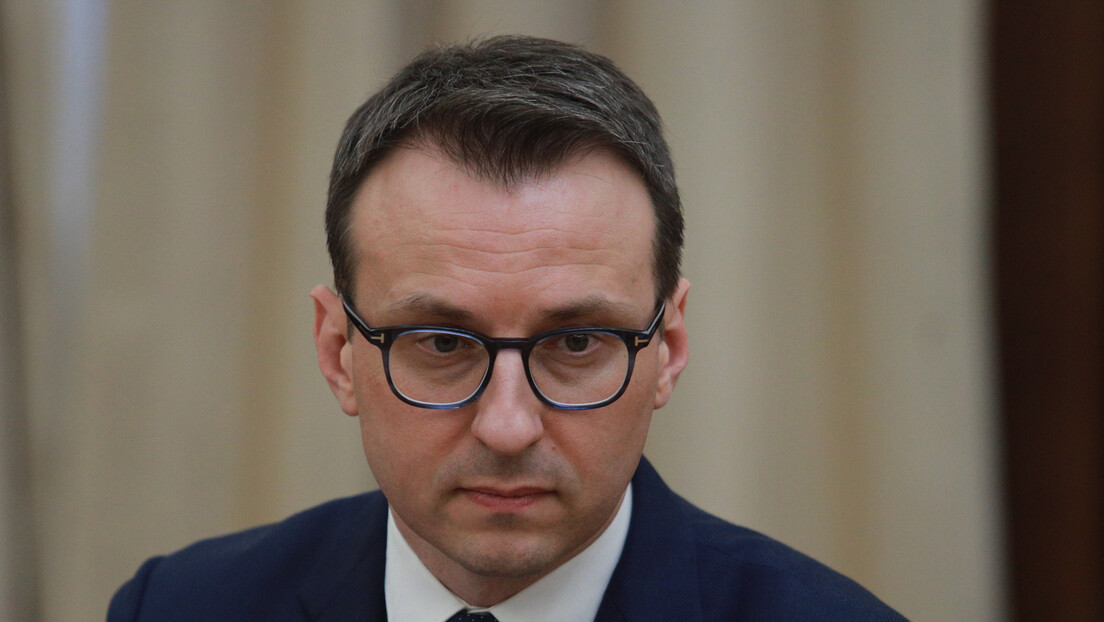 Petković: Zna se ko je uništio dijalog-piroman Kurti