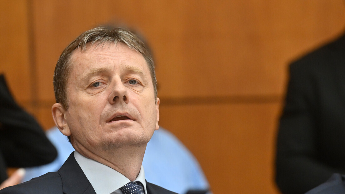 Ministru Glišiću pozlilo tokom gostovanja na televiziji, Lončar: U teškom je stanju