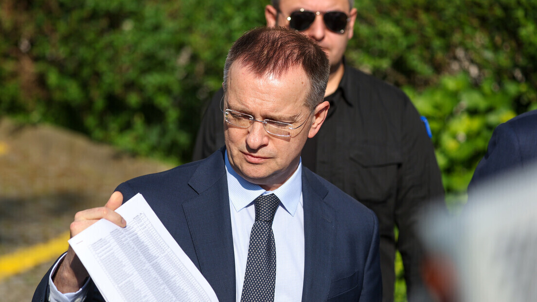 Medinski objasnio zašto nije počela treća faza razmene zarobljenika sa Kijevom