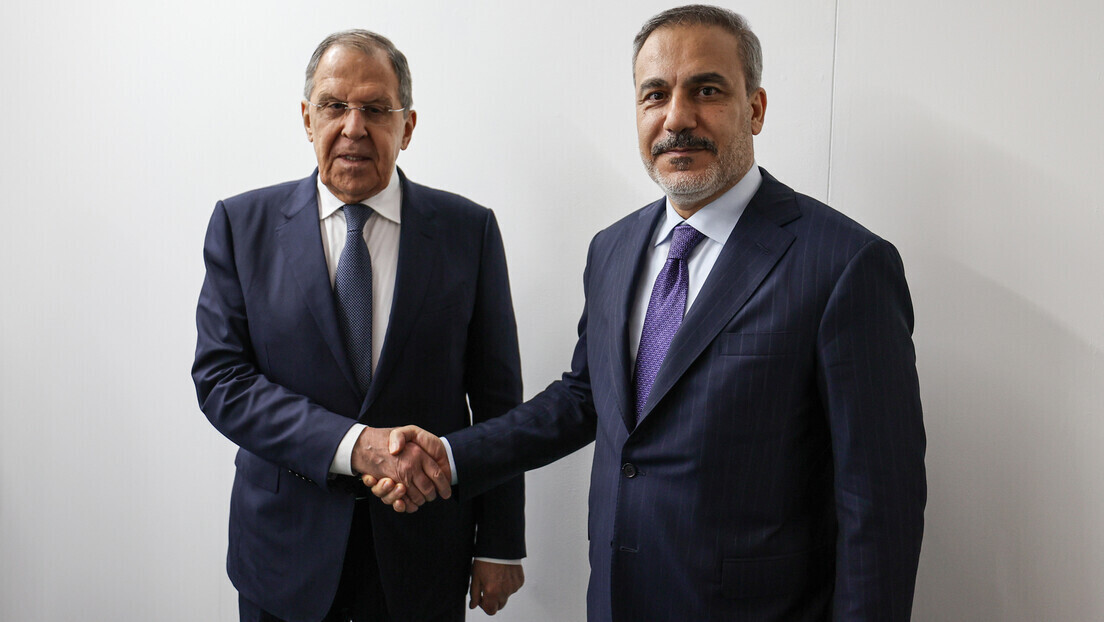 Razgovarali Lavrov i Fidan: U fokusu rešavanje ukrajinske krize