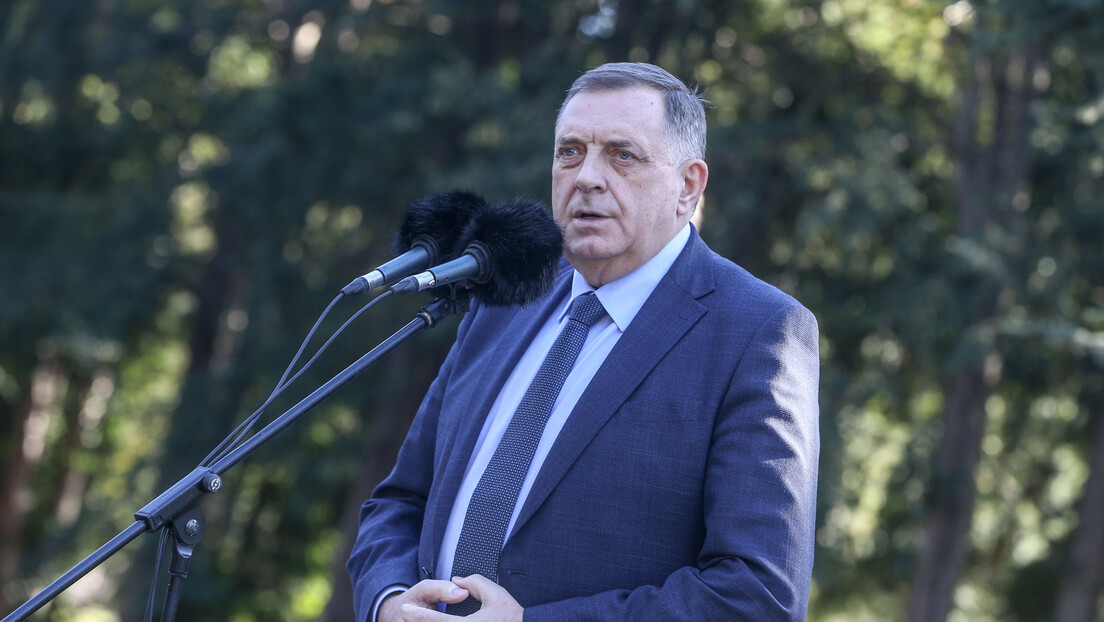 Bivši Trampov savetnik za nacionalnu bezbednost: Šta povezuje Dodika i američkog predsednika