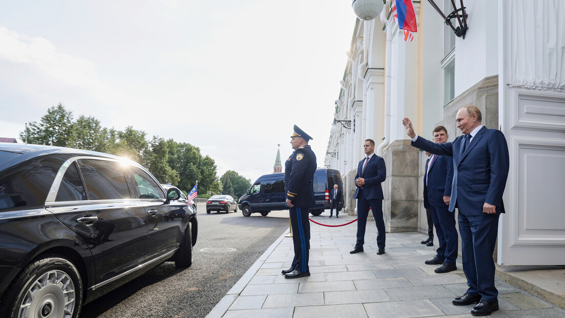 Putin i Tramp 15. avgusta na Aljasci: Oglasio se Kremlj o sledećem susretu